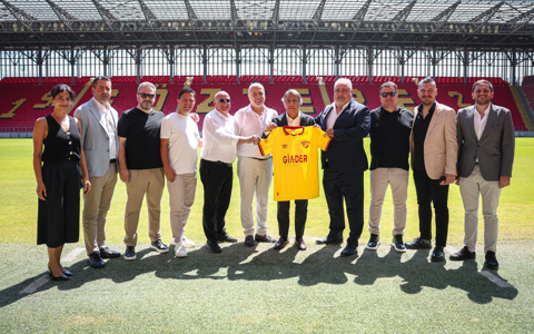GİADER U19 TAKIMIMIZIN FORMA GÖĞÜS-KOL SPONSORU OLDU